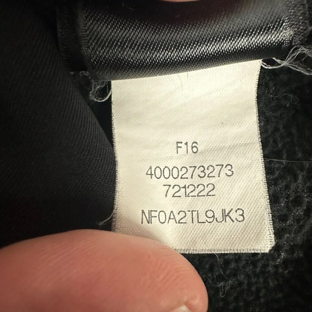 The North Face Boys Black Jacket Large Size L 100% Polyester